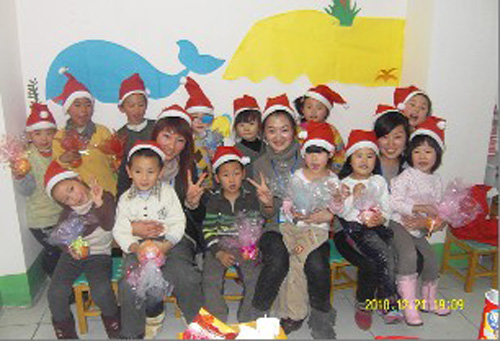 12月：葫芦岛与千字童的“葫芦情缘”